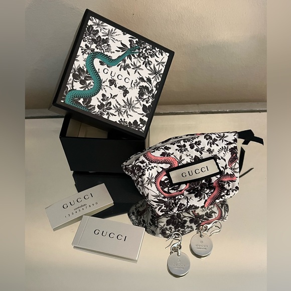 Gucci namesake trademark logo sterling silver earrings - Picture 3 of 6